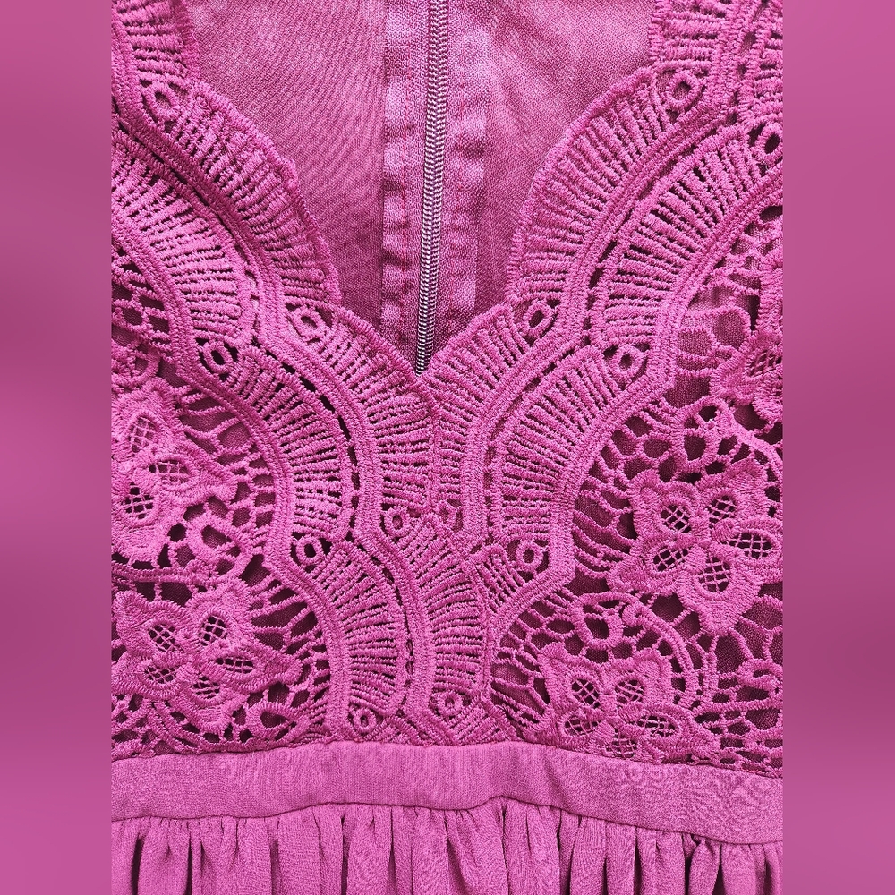 NWT LULU'S Maroon Lace Dress - Picture 3 of 8